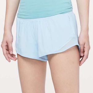 Lululemon Hotty Hot Short II *2.5" - Windmill, Size 4